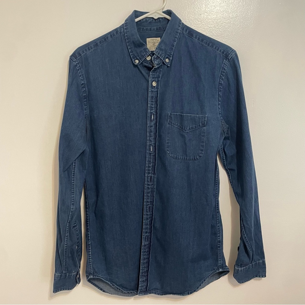 Levi's Denim Button-Up Shirt